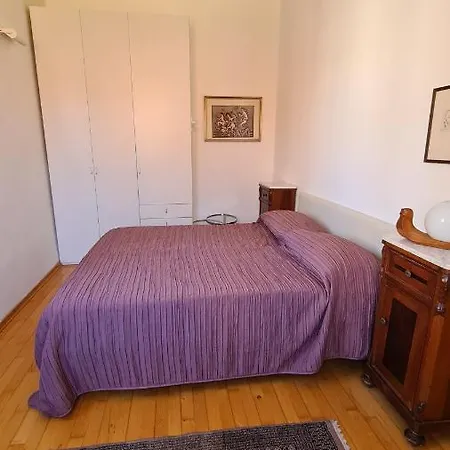 Il Palazzone Διαμέρισμα Capraia